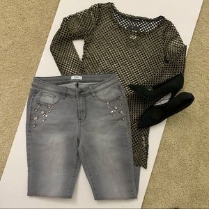 KensieJeans| NWOT Gray jeans color rhinestones